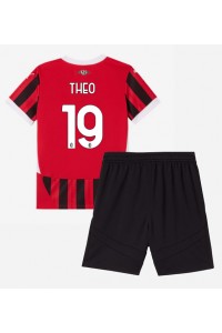 Fotbalové Dres AC Milan Theo Hernandez #19 Dětské Domácí Oblečení 2024-25 Krátký Rukáv (+ trenýrky)